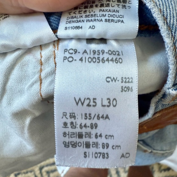 Levi’s 501-90s Distressed Jeans – Size 25x30. - Picture 10 of 14